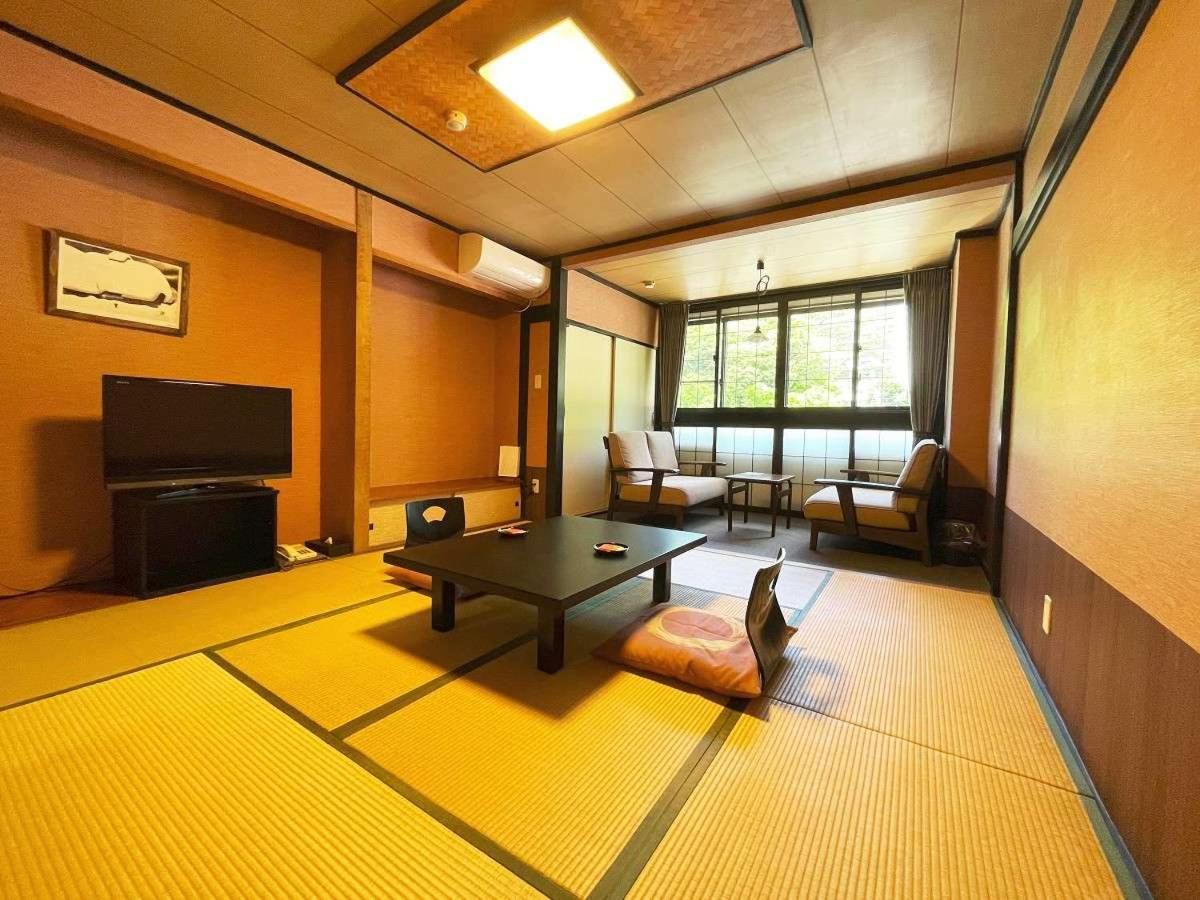 Kutsurogijyuku Shintaki Hotel Aizuvakamacu Kültér fotó